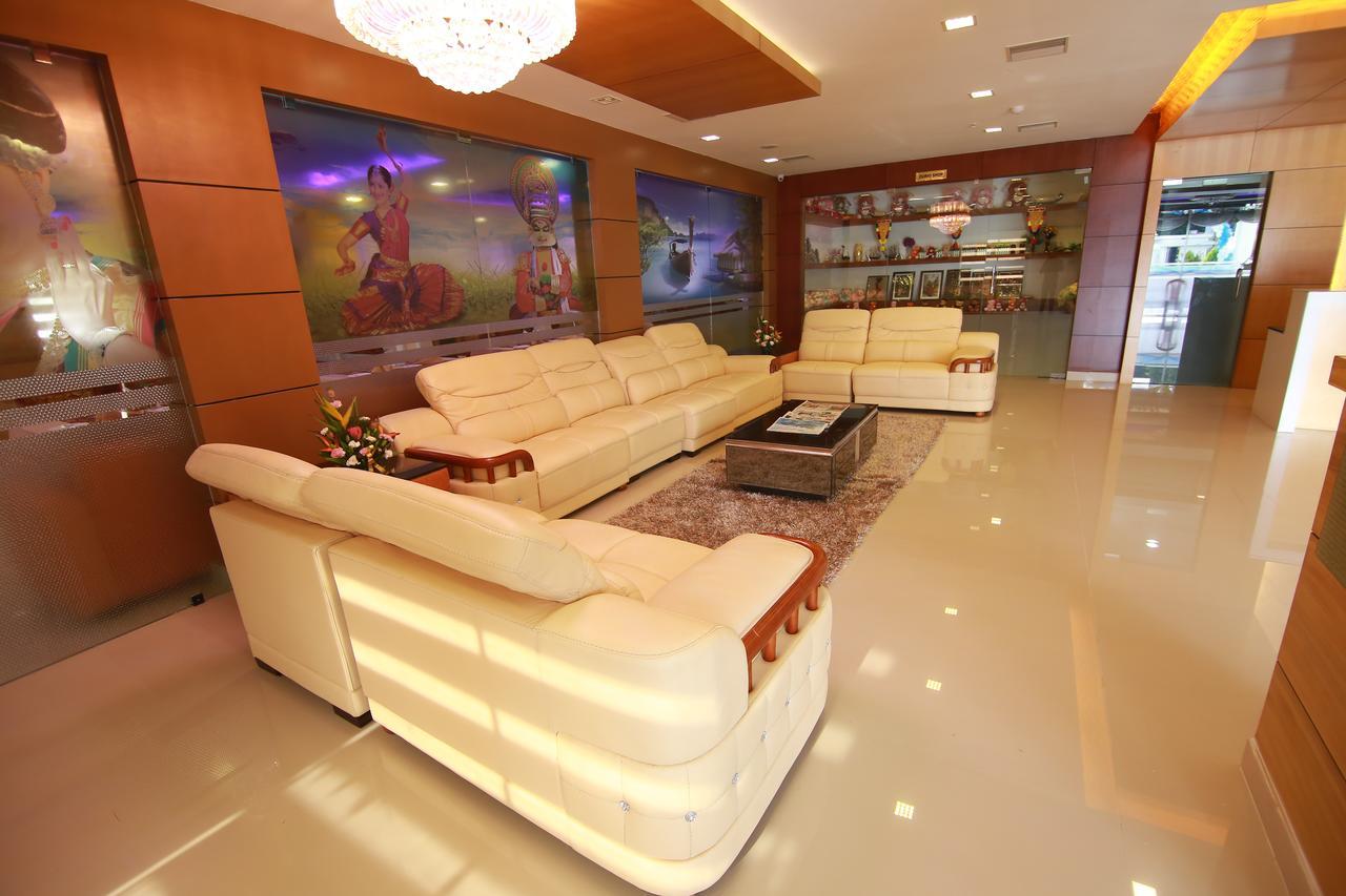Rouba Residency Hotel Ponnāni Dış mekan fotoğraf