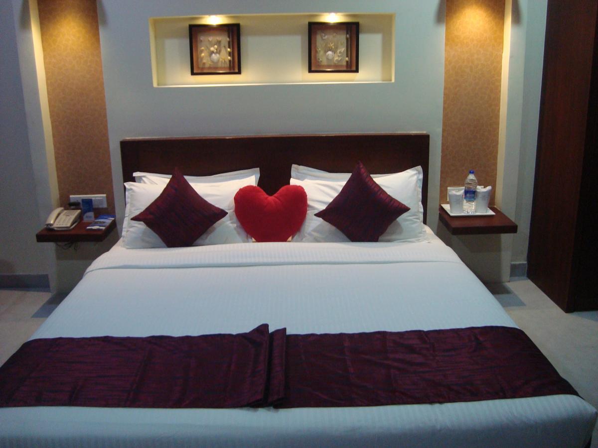 Rouba Residency Hotel Ponnāni Dış mekan fotoğraf