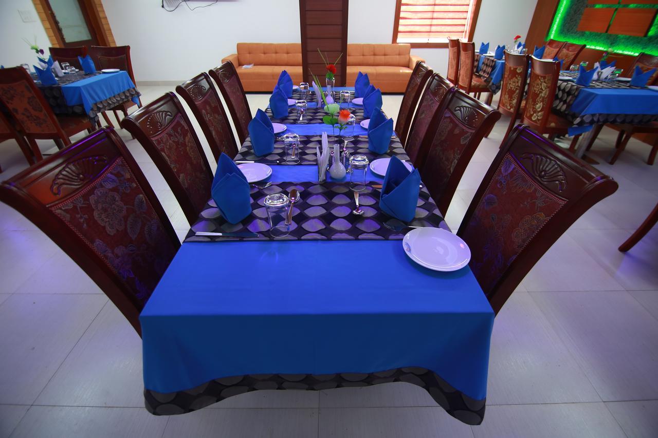 Rouba Residency Hotel Ponnāni Dış mekan fotoğraf