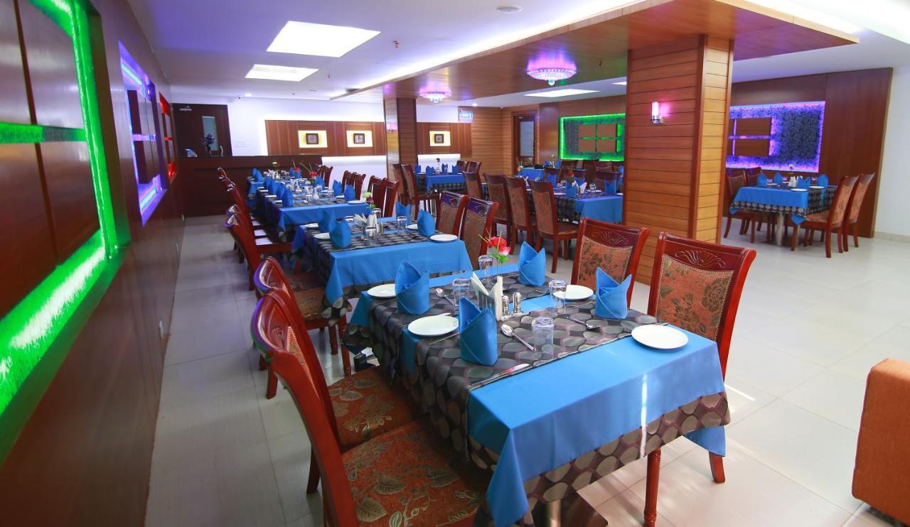 Rouba Residency Hotel Ponnāni Dış mekan fotoğraf