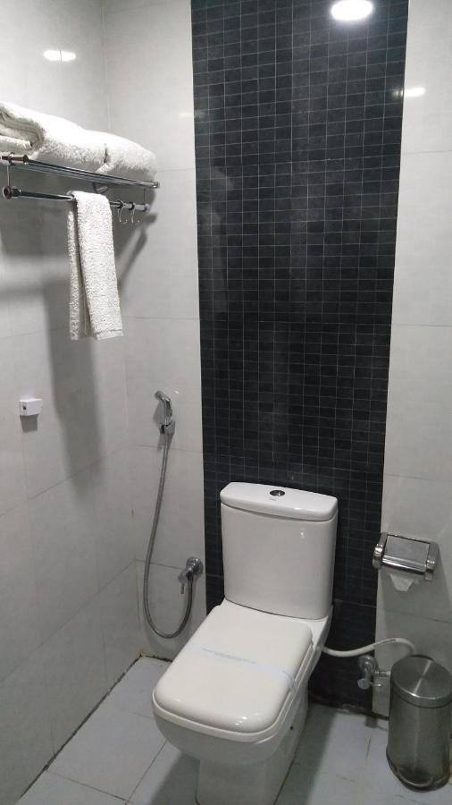 Rouba Residency Hotel Ponnāni Dış mekan fotoğraf
